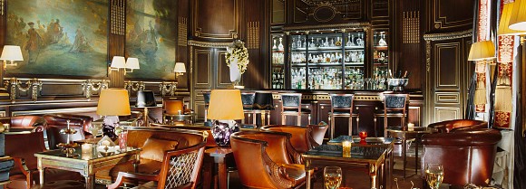 Panoramique du restaurant Bar 228 à l'Hotel Meurice à Paris