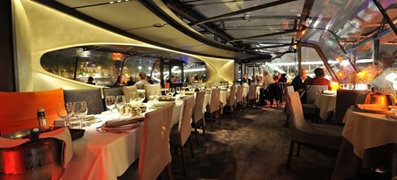 Panoramique du restaurant Bateau Parisien à Paris