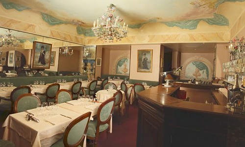 Panoramique du restaurant Casa di Delfo à Paris