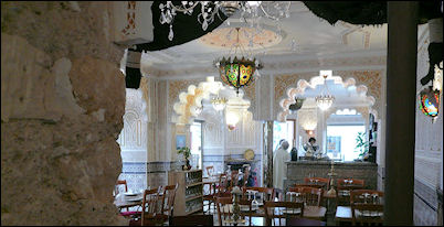 Panoramique du restaurant Le Gourbi à Paris