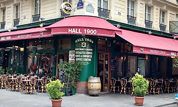 Panoramique du restaurant Hall 1900 à Paris