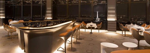 Panoramique du restaurant Le Ciel de Paris à Paris
