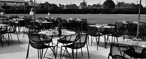 Panoramique du restaurant Le Dauphine à Paris