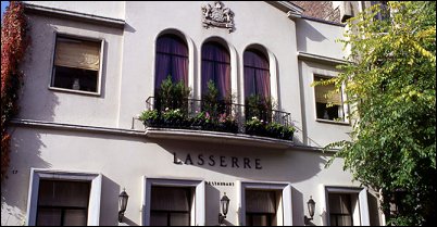 Panoramique du restaurant Restaurant Lasserre à Paris