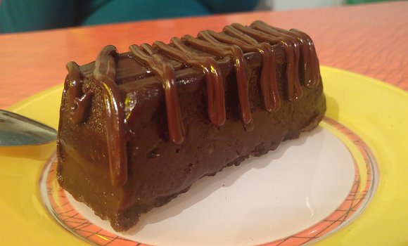 Restaurant Le Costaud des Batignolles - Le fameux gâteau Touchoco fondant de la chef