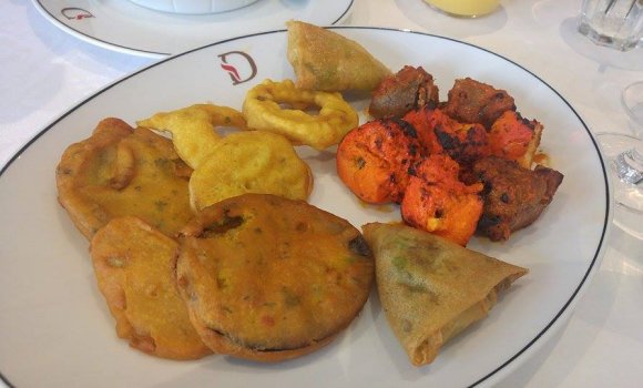 Restaurant Diwali - Assortiment d'entrées indiennes