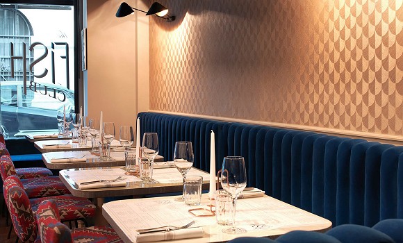Restaurant The Fish Club - Jolie salle décorée avec gout