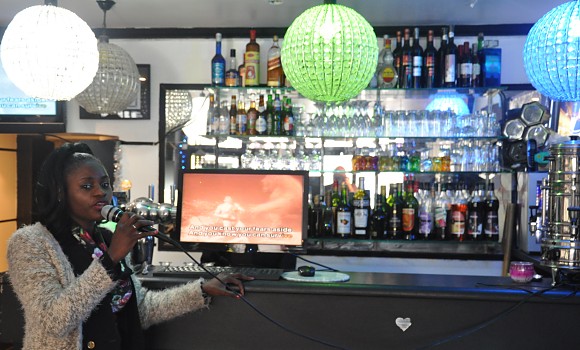 Restaurant Helem - Ambiance Karaoke tous les soirs sur demande