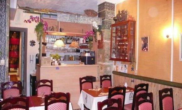Restaurant La Mousson - Salle de petite taille mais chaleureuse