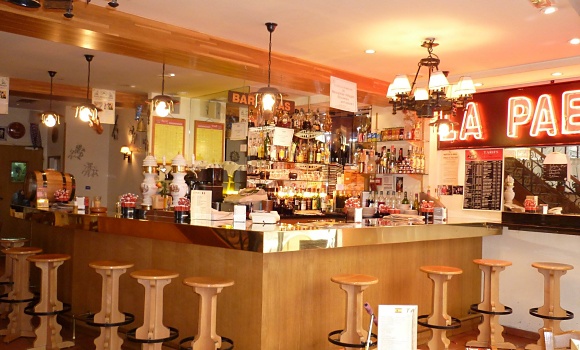 Restaurant La Paella - Salle chaleureuse