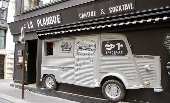 Restaurant La Planque - Camion découpé de La Planque
