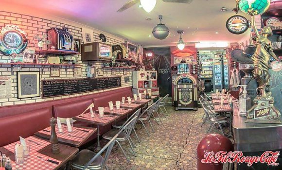 Restaurant Le Fil Rouge Café - Ambiance des années 50 américaines