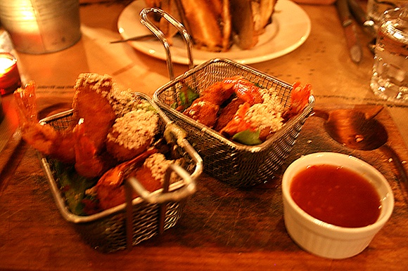 Restaurant Les Fils à Maman - Sucettes de gambas au miel et au sésame