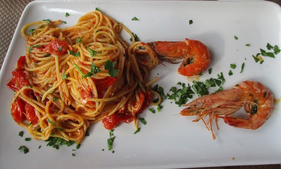Restaurant Mastroianni - Les spaghetti aux gambas et rosa marina