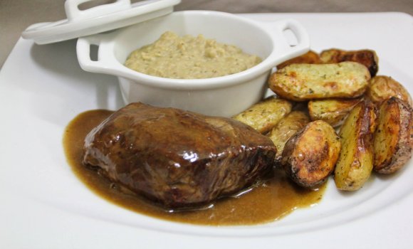 Restaurant Même en Rêve - Filet de boeuf au foie gras chez Même en rêve