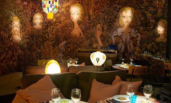 Restaurant Miss Ko - Lounge à l'ambiance extrème orientale