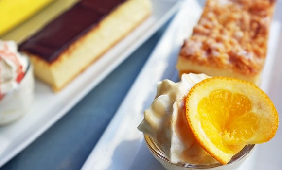Restaurant MyPierogis - Gâteau à la pêche au MyPierogis