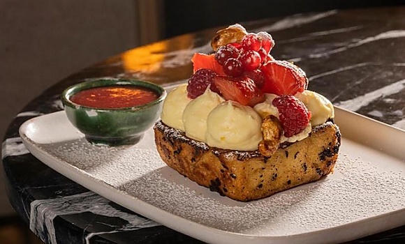 Restaurant Le Marquis - Pain perdu brioché et sa crème pâtissière vanille mascarpone