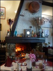 Photo restaurant paris Bistrot Montsouris - Cheminée très conviviale