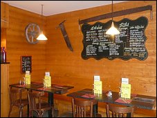 Photo restaurant paris Les Fondus de la Raclette du 18me - Un petit voyage  la montagne
