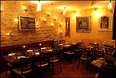 Photo restaurant paris Tine - Salle douce et tamisée