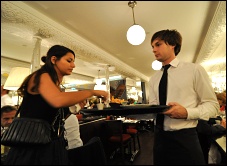 Photo restaurant paris Le Thoumieux de Jean-François Piège - service efficace et esthète